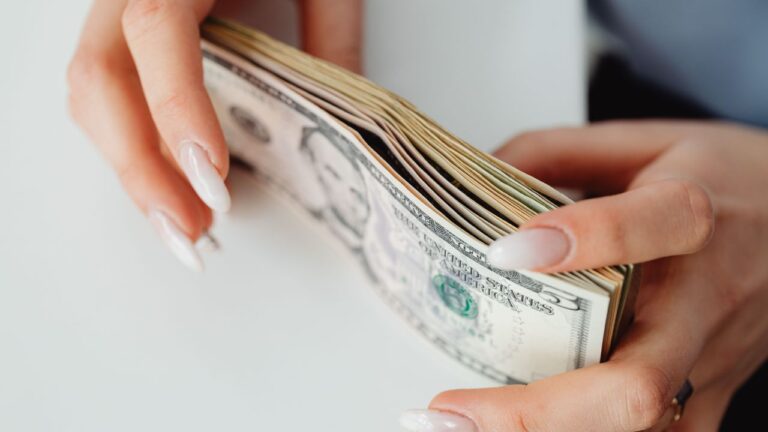 How to Change Your Mindset About Money